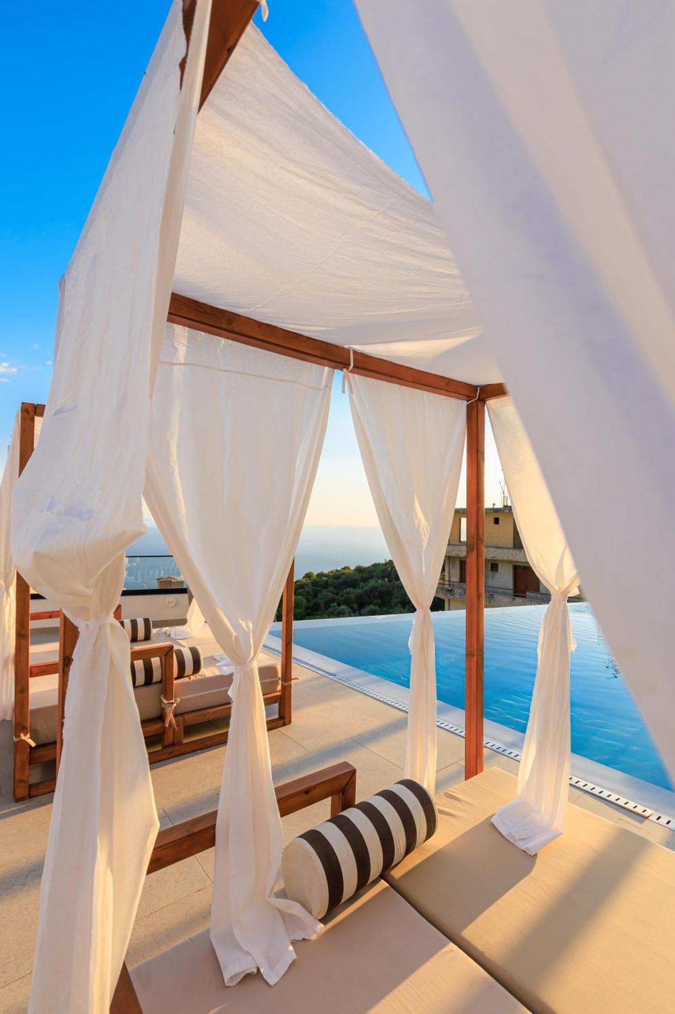 Amare Hotel